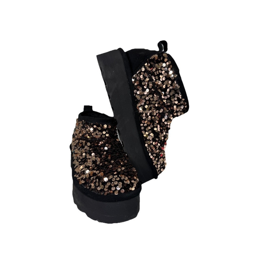 Bearpaw Women's Retro Platform Bootie Sydney Sequin Gold Women's Size 7 No Box - Picture 4 of 6